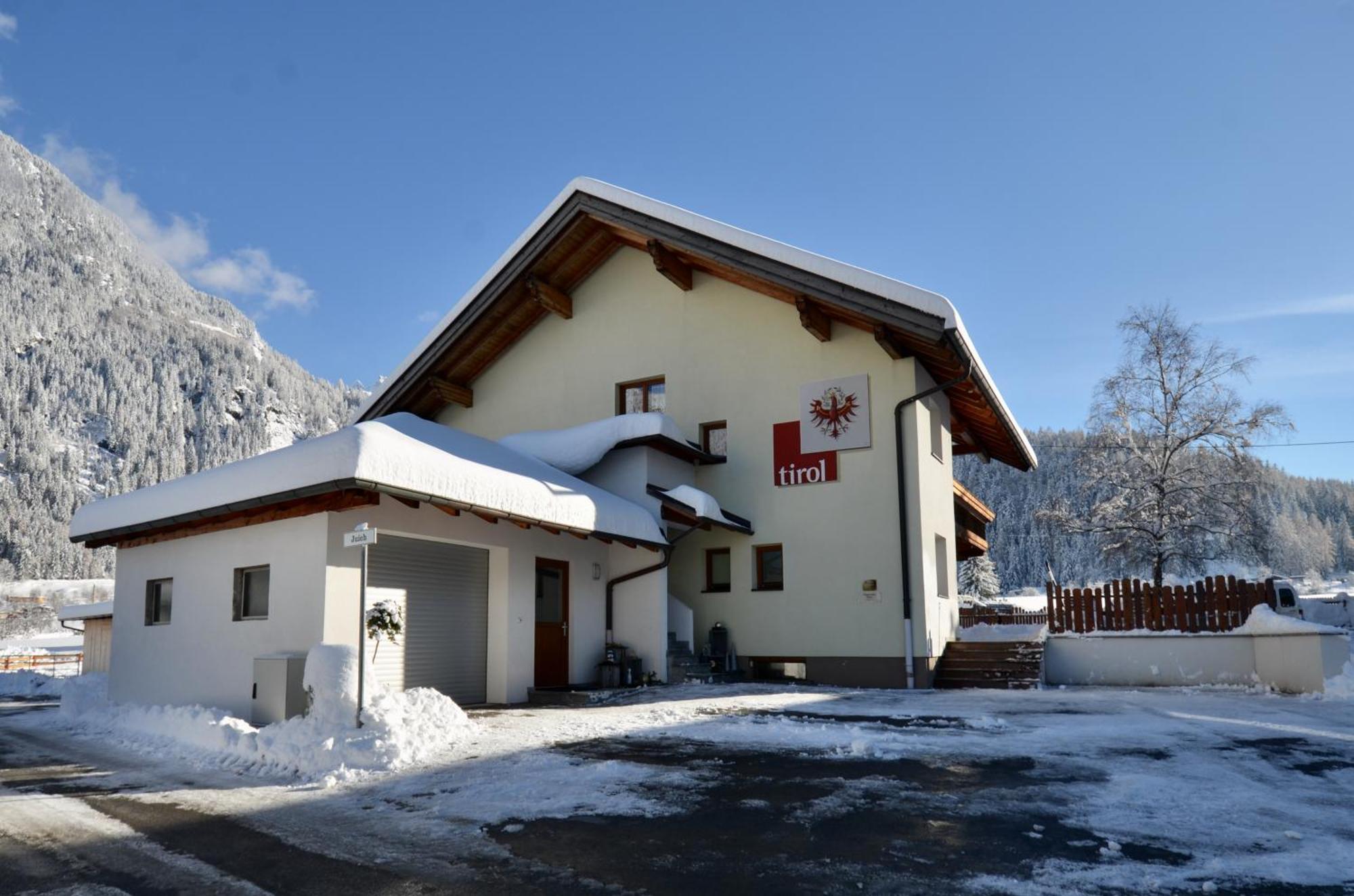 Ferienhaus Tirol Im Oetztal Umhausen Exterior photo